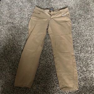 skinny khaki jeans